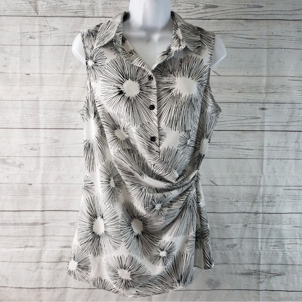 Cabi Sleeveless Collared Sleeveless | Abstract Black & White Print | Size Small